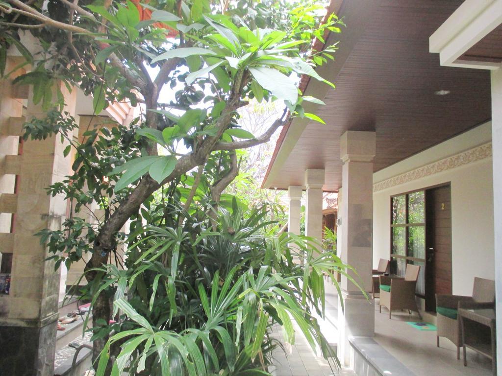 Mona Homestay Sanur Buitenkant foto