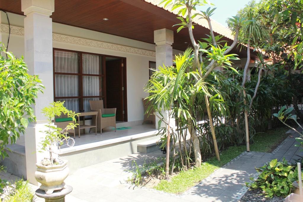 Mona Homestay Sanur Buitenkant foto